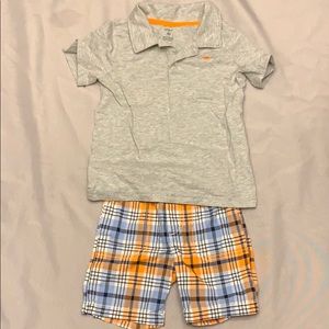 Carters Boys Orange Tiny Shark Set.
